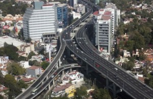 Sube peaje en las autopistas urbanas