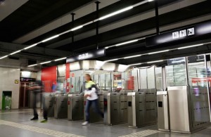 Prevén aumentar el boleto del metro